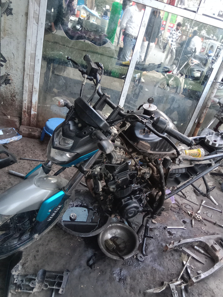 Cover photo of Rahul Automobile Service Centre
